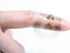 机器人也能拥有触觉了！东南大学研发多功能电子皮肤！